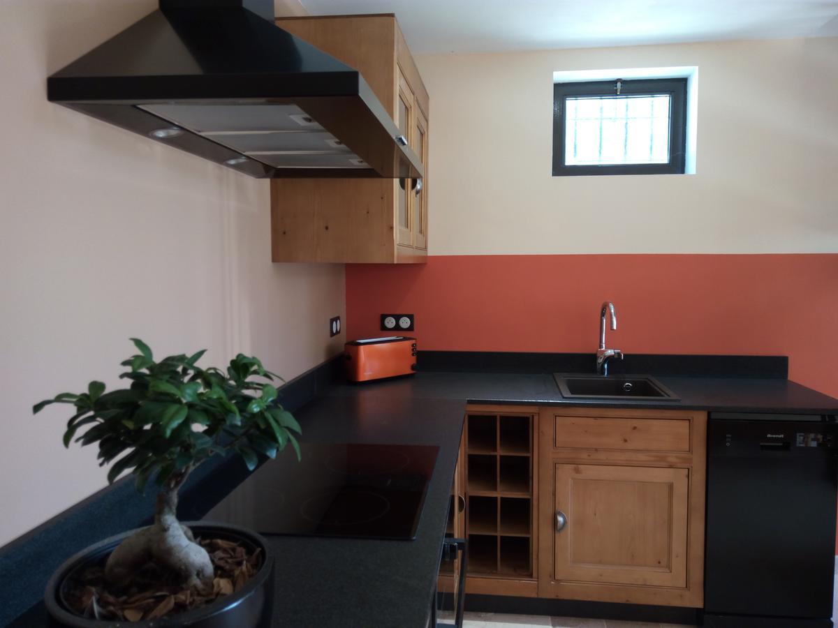 Chambres D'Hotes La Chrysalide Loriol-du-Comtat ภายนอก รูปภาพ