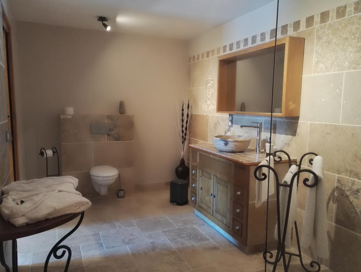 Chambres D'Hotes La Chrysalide Loriol-du-Comtat ภายนอก รูปภาพ