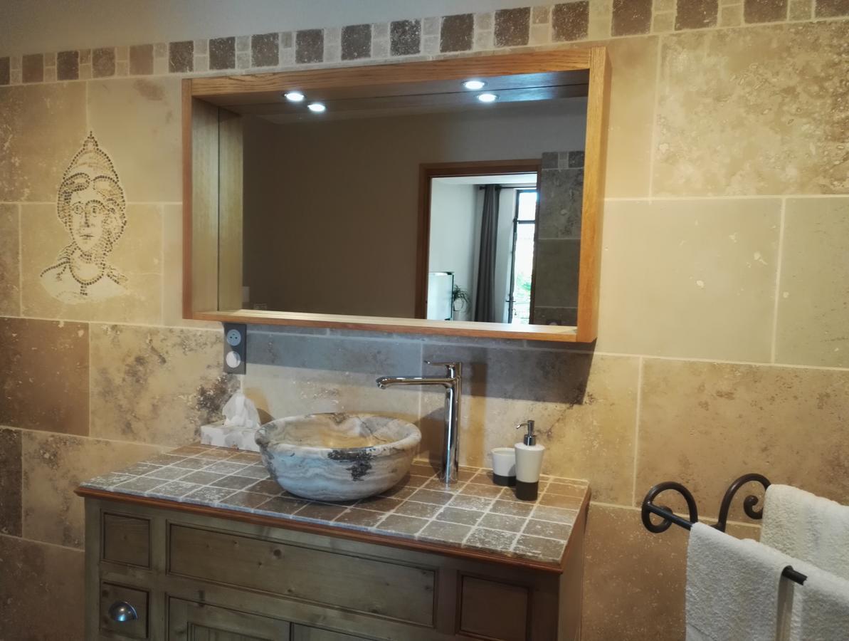 Chambres D'Hotes La Chrysalide Loriol-du-Comtat ภายนอก รูปภาพ